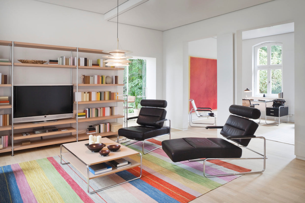 Thonet B 20 i stue med lenestoler