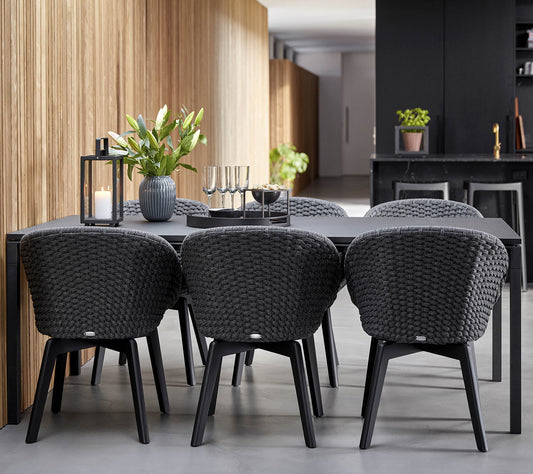 Cane-line Peacock stol med svarte teakbein, indoor