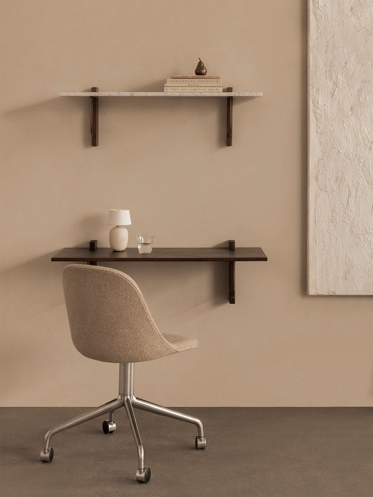 Audo Copenhagen Corbel Shelf vegghylle. Velg materiale og modell