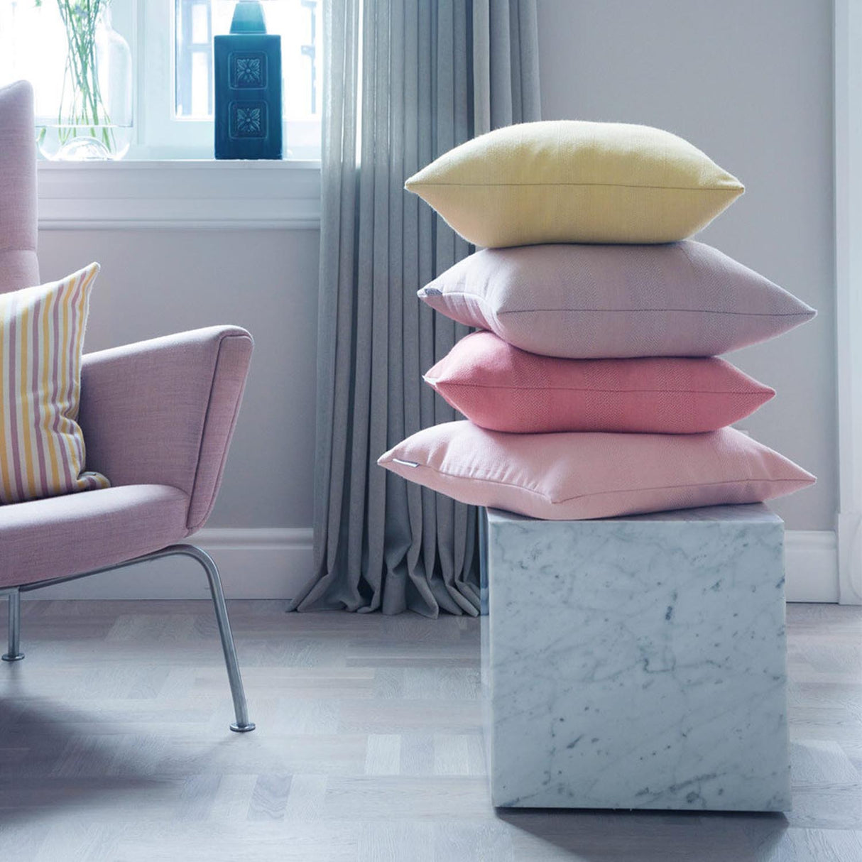 Gudrun Summernight Yellow pute