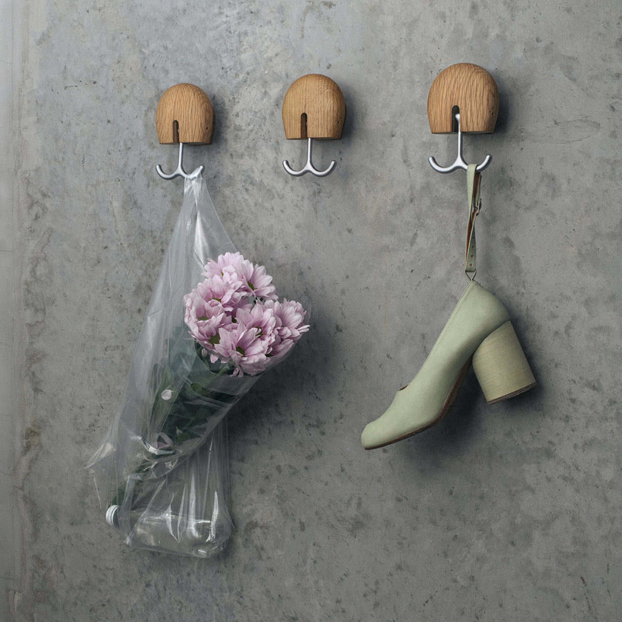 Massproductions Hercule knagg, oljet eik