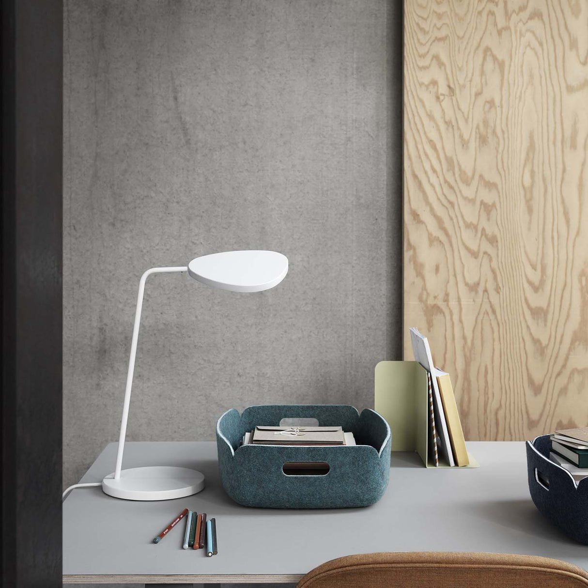 Leaf bordlampe fra Muuto. Bestillingsvare.