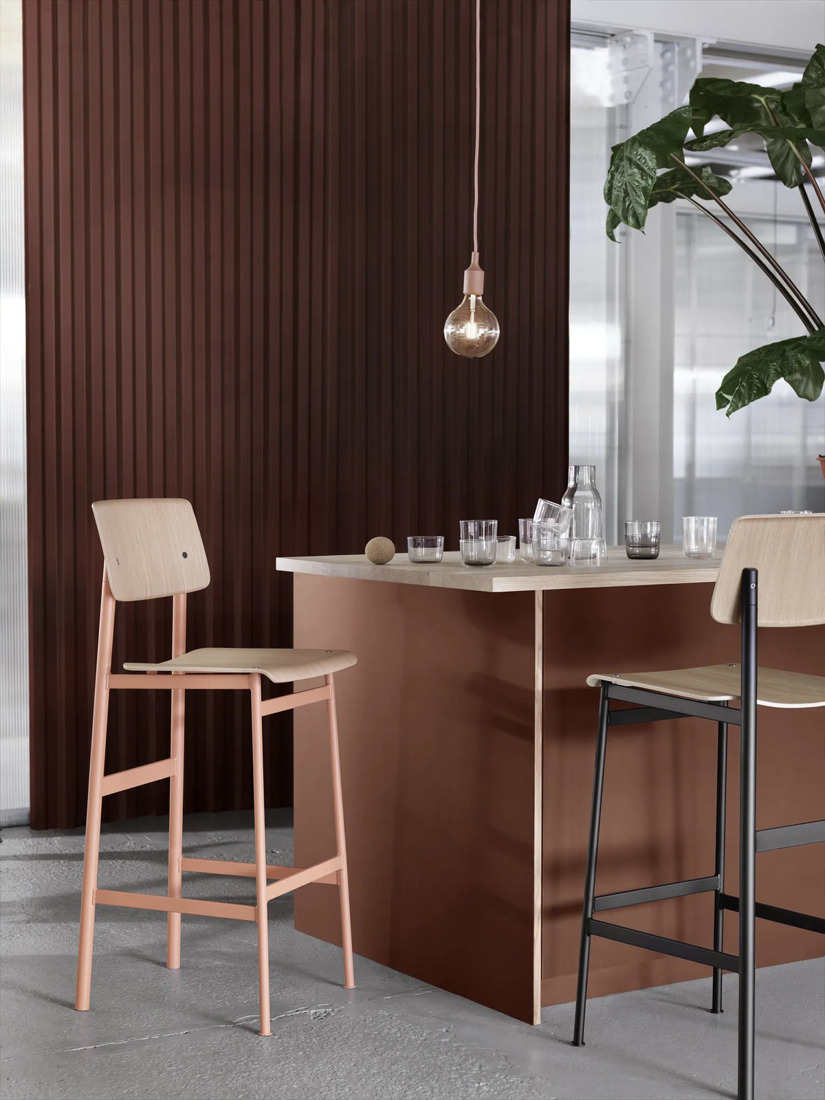 Muuto Loft Bar Stool barstol H75, polstret. Velg tekstil
