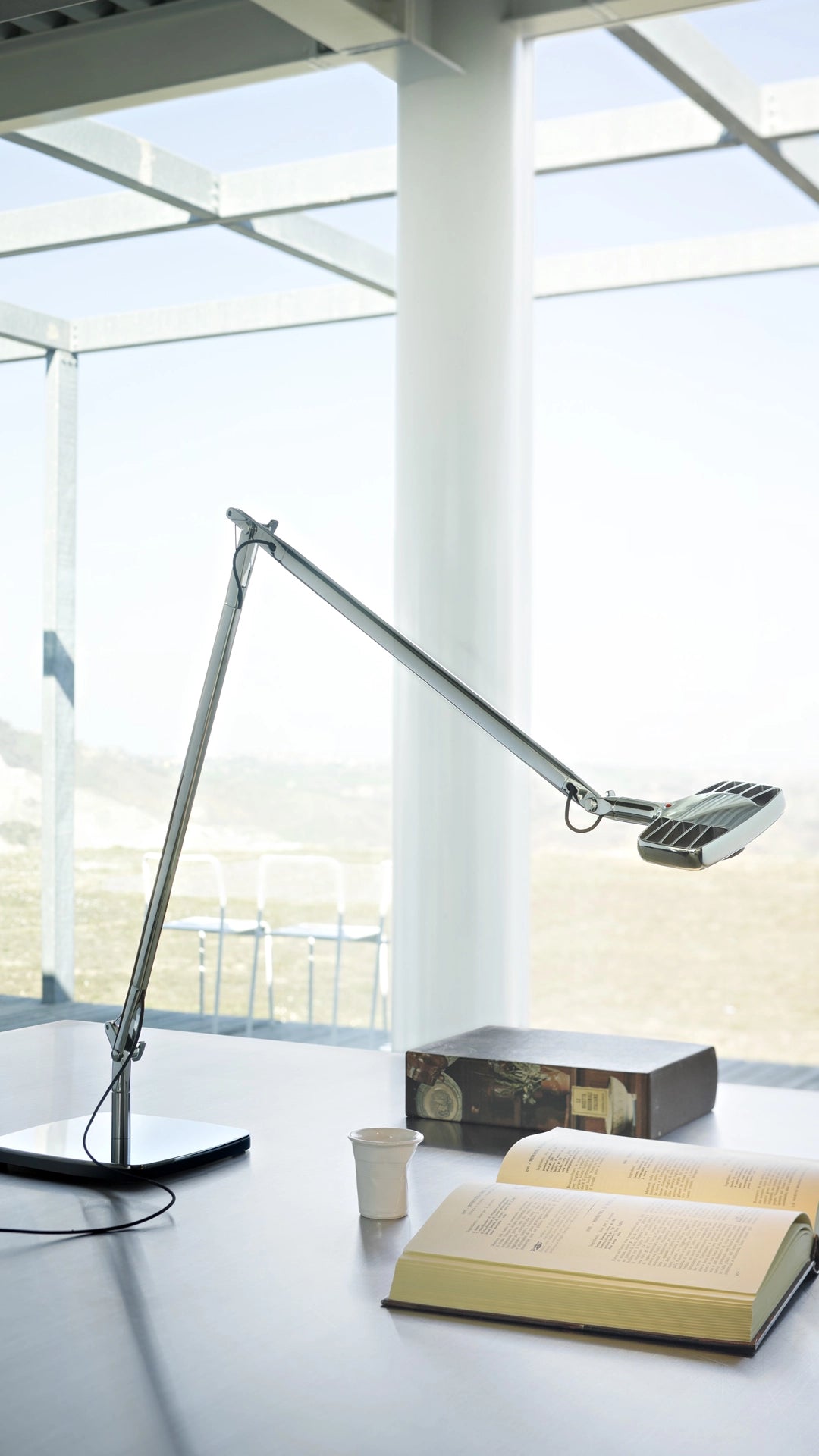 Luceplan Otto Watt bordlampe. Velg farge