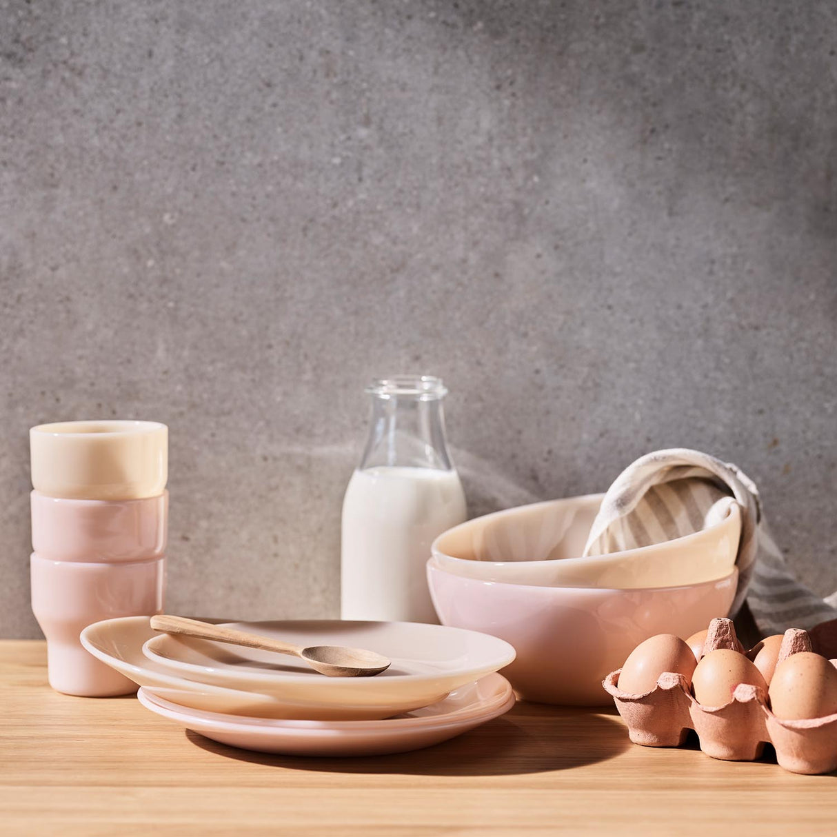 Lucie Kaas MILK stor skål, peach.