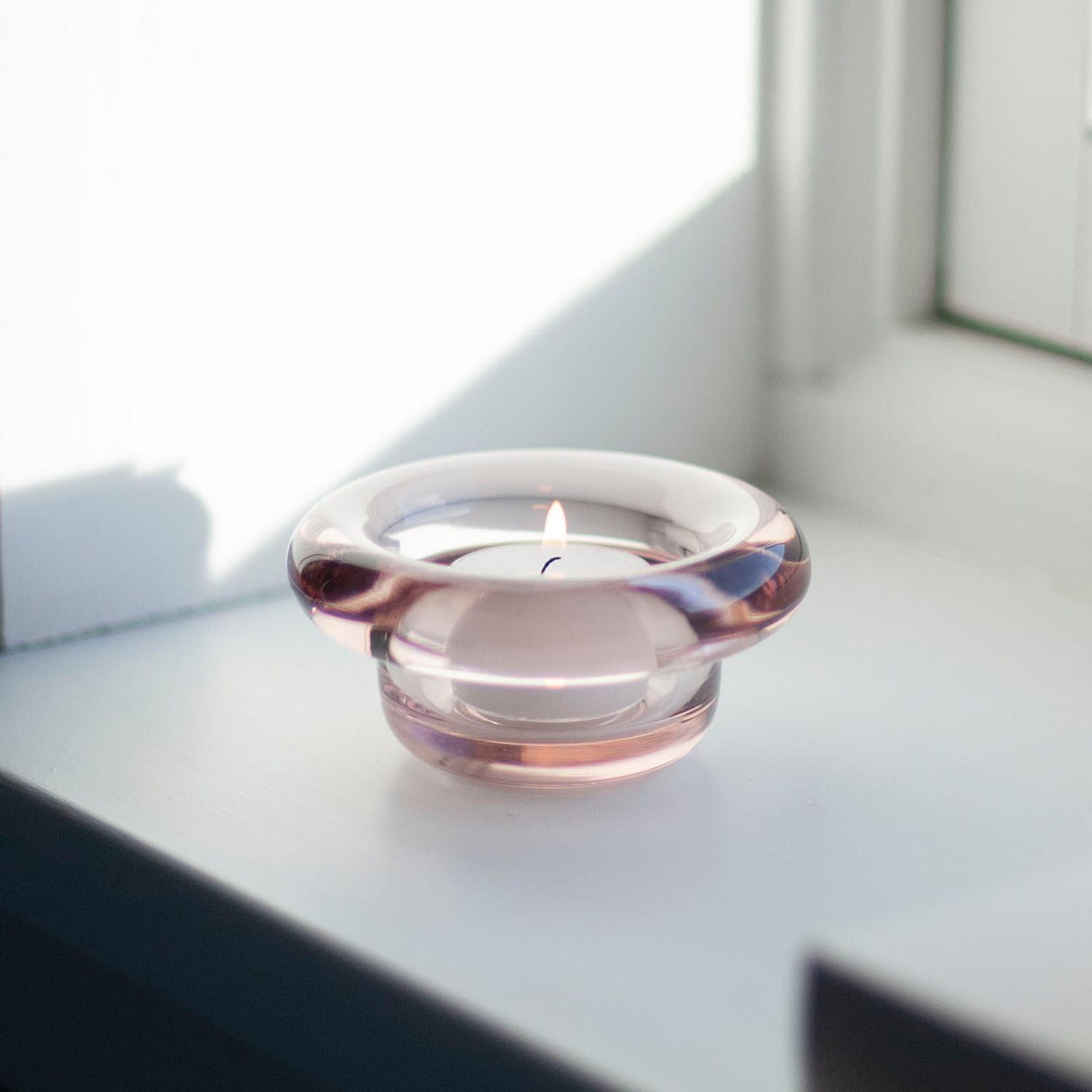 Nedre Foss Sirkel telysholder, lys rosa.