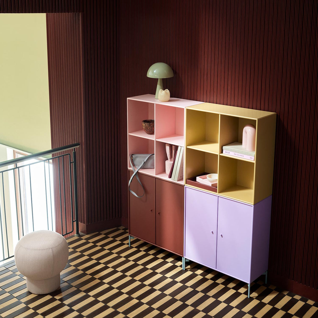 Montana SHOW. Med opphengslist. Quickship farger. (2-3 ukers leveringstid.)