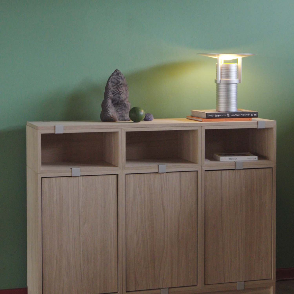 SET bordlampe fra Muuto. Bestillingsvare.