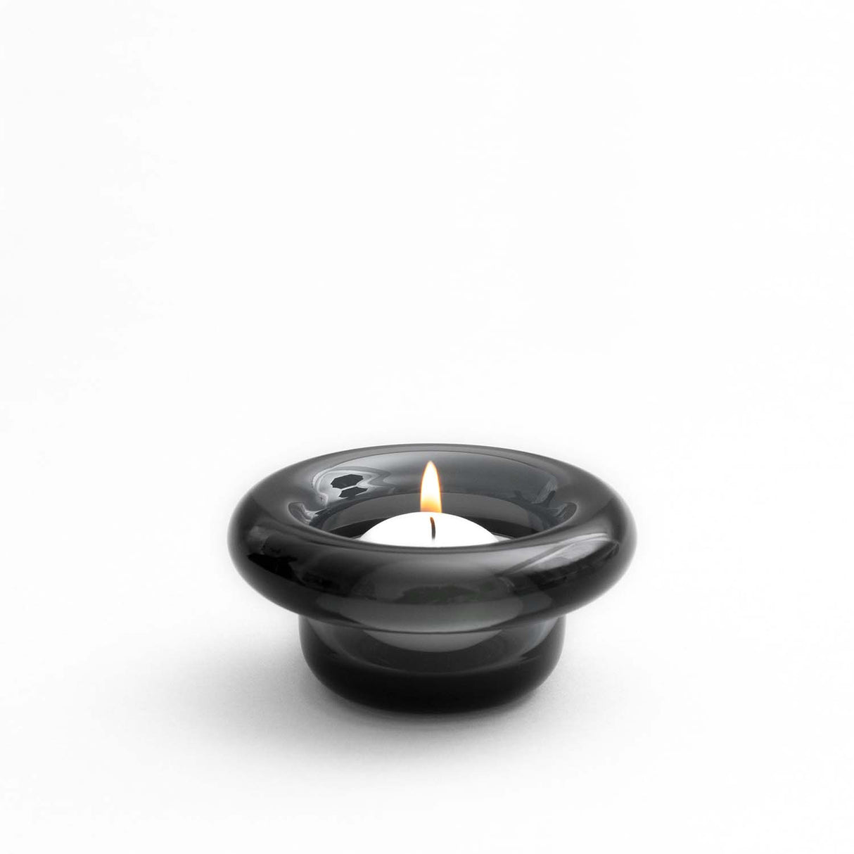 Nedre Foss Sirkel telysholder, mørk grå.