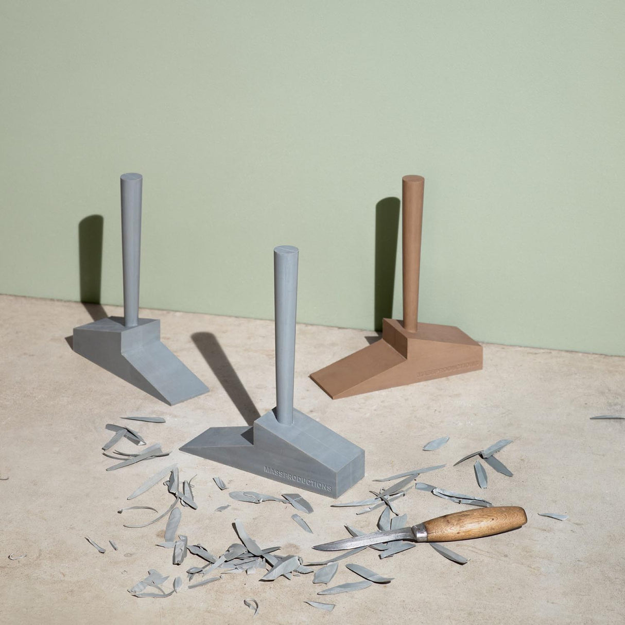 Massproductions Universal dørstopper, brun