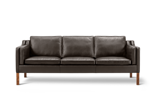 Fredericia Mogensen 2213 Sofa 221 cm, 3-seter. Velg tekstil og treverk