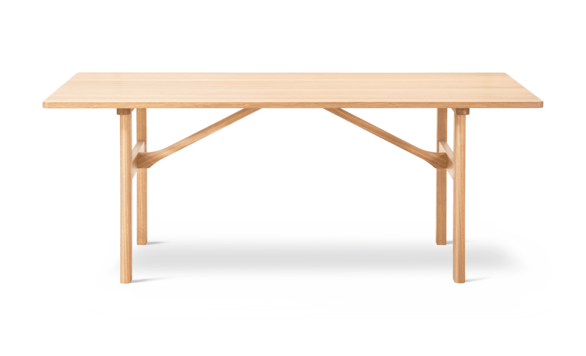 Fredericia BM84 Mogensen Table 180 × 90 cm. Velg treverk