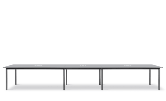 Fredericia Plan Table konfigurasjon M, 500 × 100 cm. Velg understell, høyde og bordplate