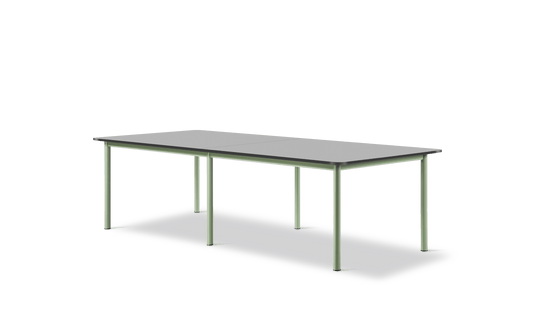 Fredericia Plan Table konfigurasjon B, 260 × 120 cm. Velg understell, høyde og bordplate