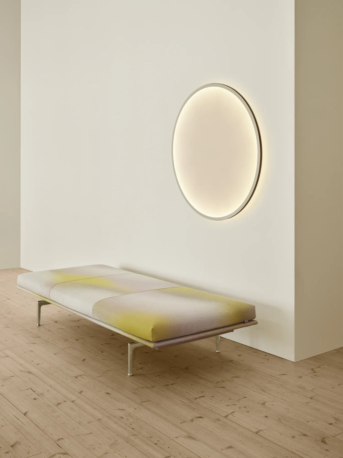 Muuto Outline daybed