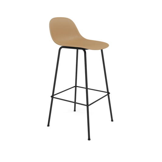 Muuto Fiber Bar Stool barstol H75 med rørunderstell, med rygg, polstret. Velg tekstil