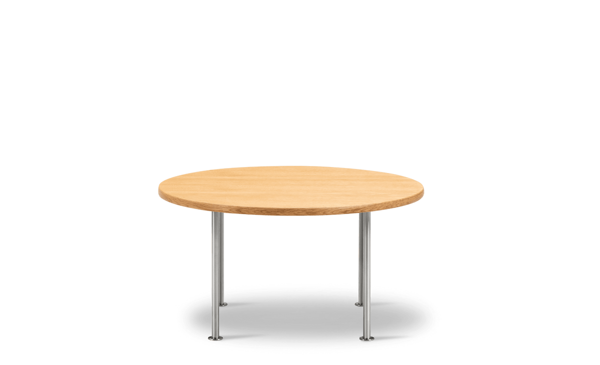 Fredericia Wegner Ox Table Ø80 cm. Velg understell og treverk