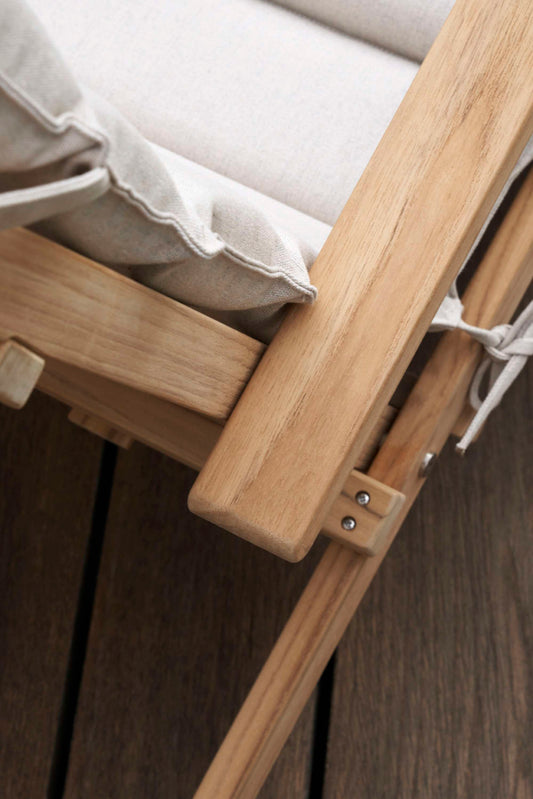 Carl Hansen BM5565 Deck Chair med fotskammel inkl. pute – miljøbilde