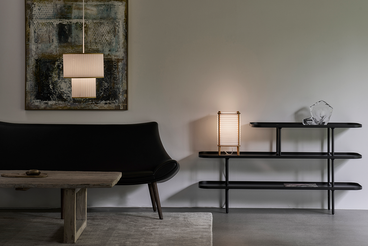LE KLINT Modell 110 Plivello pendel Ø30 × H34 cm i interiør