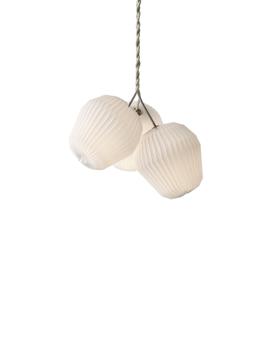 LE KLINT Modell 130 Bouquet 3 lysekrone – Large – Ø55 × H50 × L250 cm, Standard (plastfolie)