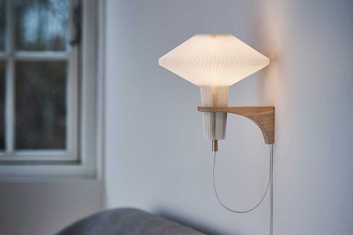 LE KLINT Modell 204 Mushroom vegglampe i interiør