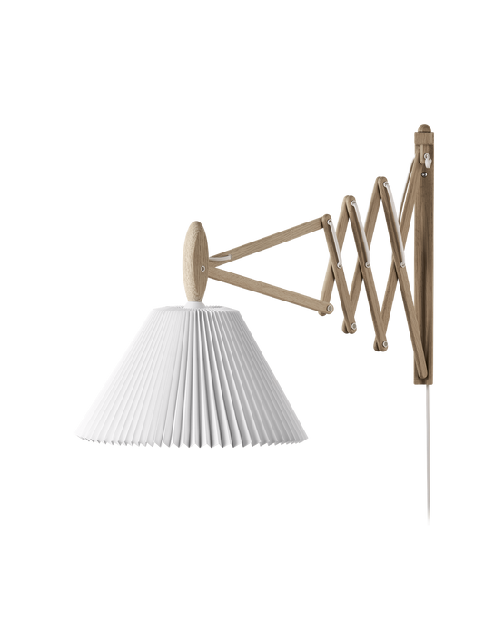 LE KLINT Sax 233 vegglampe, lang arm, skjerm 2/21 – Lys eik, Papir