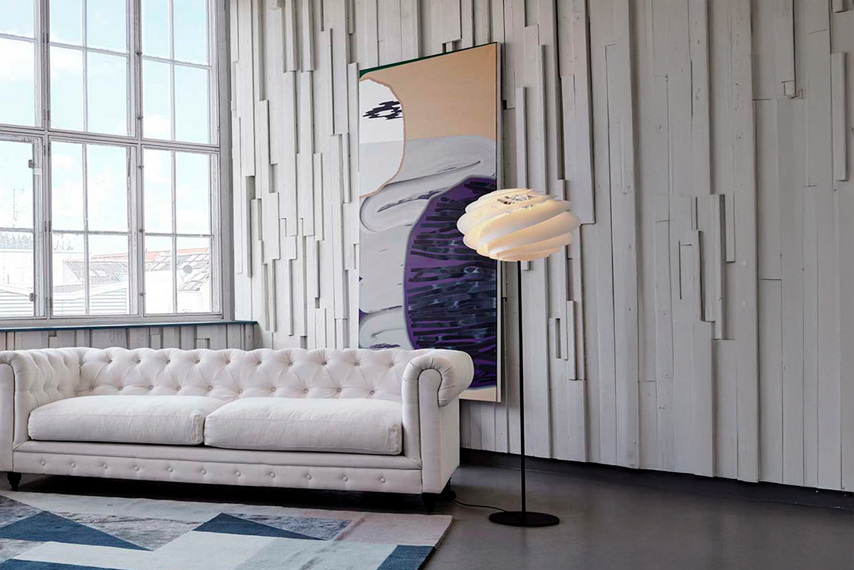 LE KLINT Modell 331 Swirl gulvlampe H140 cm i interiør