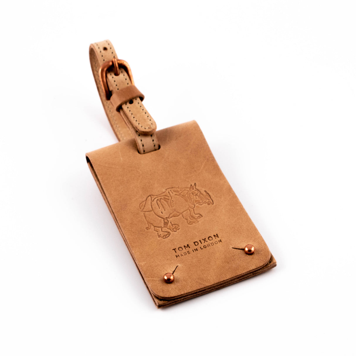 Tom Dixon Travel tag til bagasjen i flere farger.