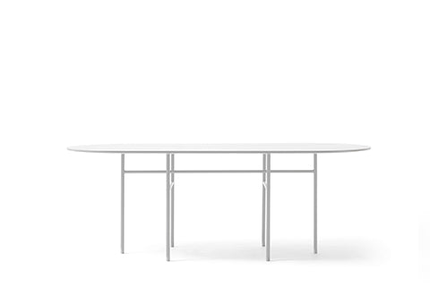Audo Copenhagen Snaregade Dining Table spisebord 210 × 95 cm. Velg bordplate
