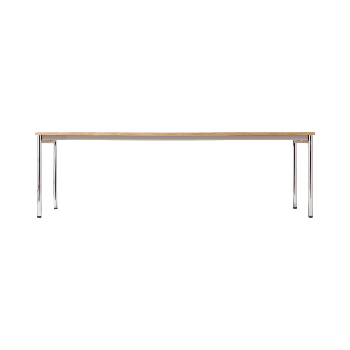 Audo Copenhagen Co Table skrivebord 240 × 100 cm. Velg utførelse og kabelkanal