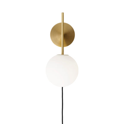 Audo Copenhagen TR Bulb Suspended Wall Lamp vegglampe. Velg farge