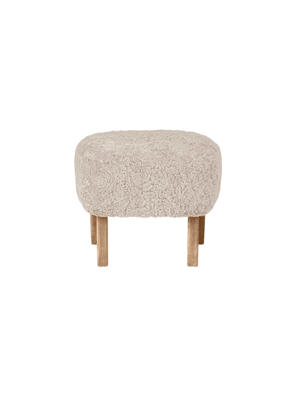 Audo Copenhagen Ingeborg Ottoman puff. Velg tekstil og treverk