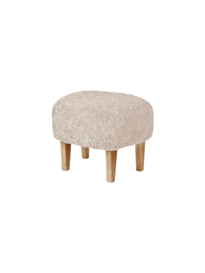 Audo Copenhagen Ingeborg Ottoman puff. Velg tekstil og treverk