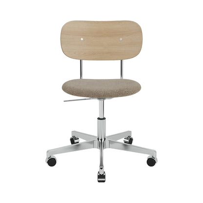 Audo Copenhagen Co Task Chair kontorstol, polstret sete, uten armlener, polert aluminium. Velg tekstil og rygg