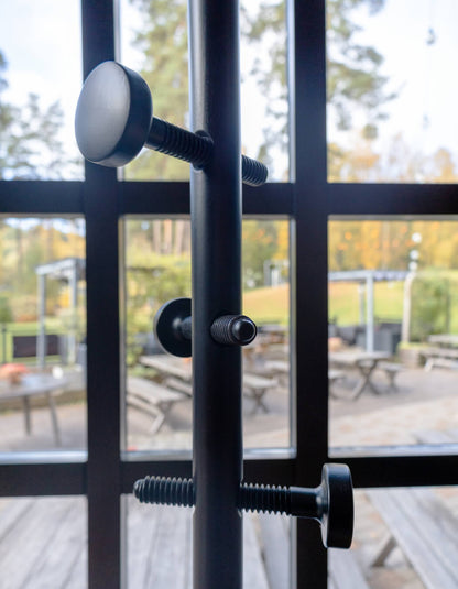 Essem Design Skruvad stumtjener