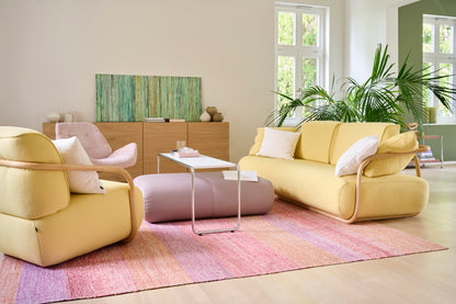 Thonet B 10 foran sofa