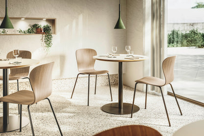 Thonet S 220 stol i miljø