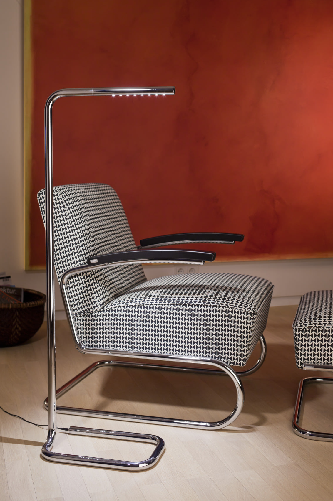 Thonet LUM 125 gulvlampe
