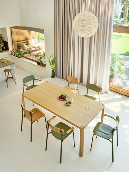 Thonet S 243 F armstol i miljø