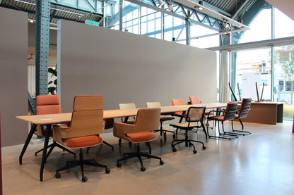 Thonet S 845 i kontormiljø