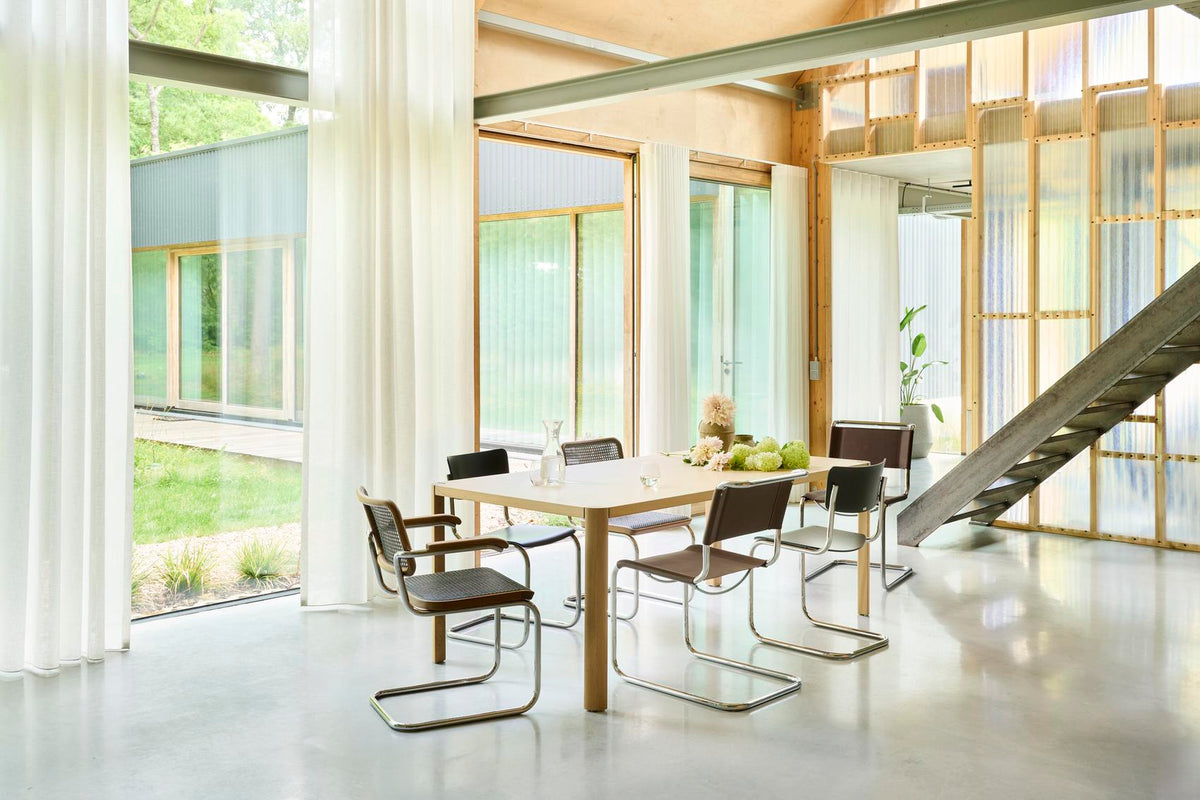 Thonet S 33 stol i miljø