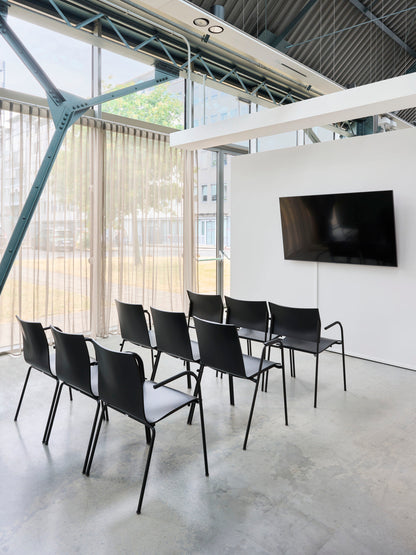 Thonet S 262 F armstol i miljø