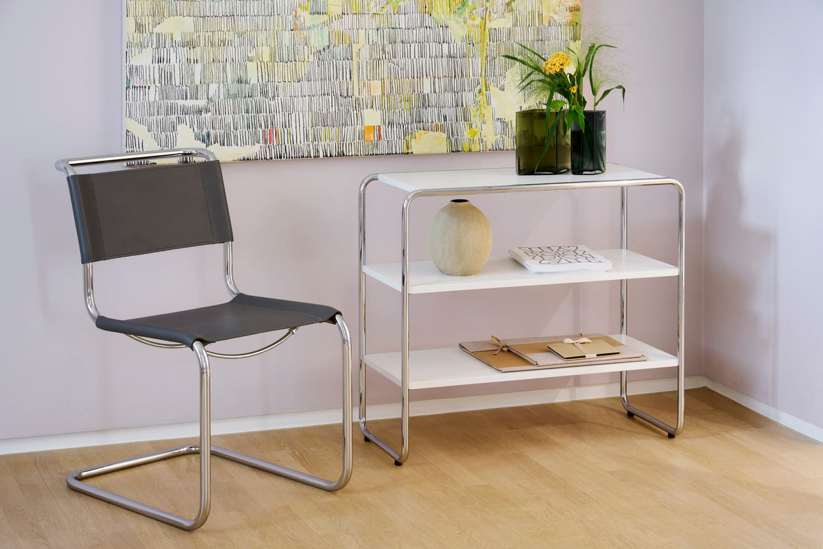 Thonet B 22 a ved stol