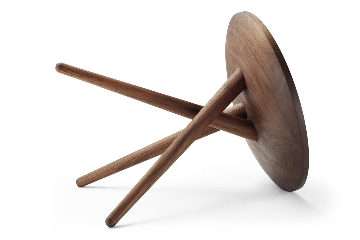 Thonet 1025 vendt opp ned