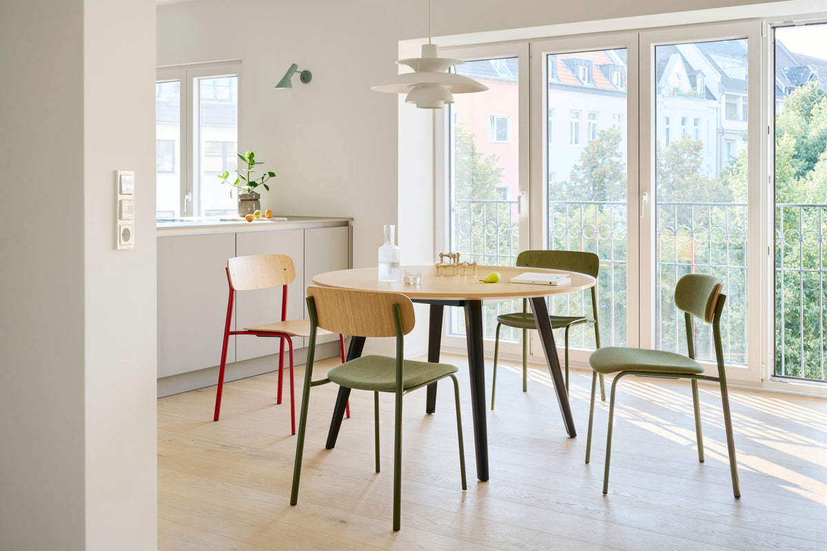 Thonet S 243 stol i miljø