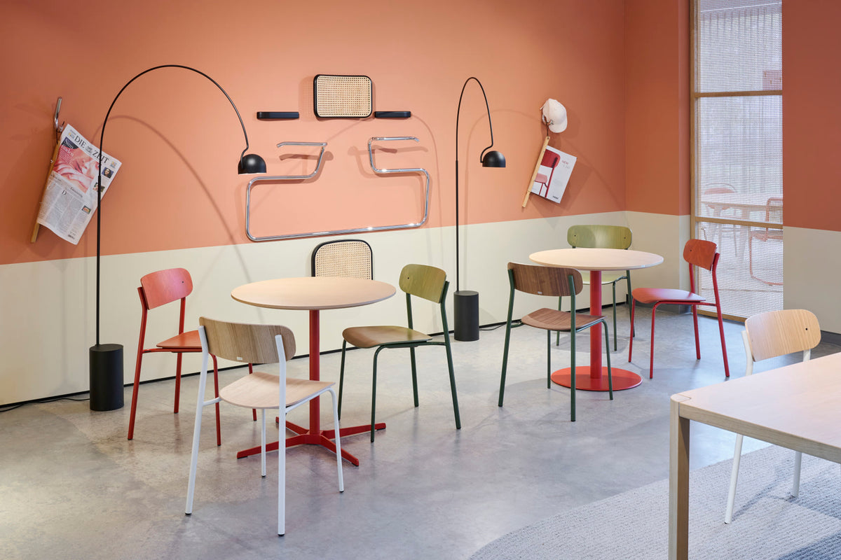 Thonet S 1123 / S 1124 søylebord
