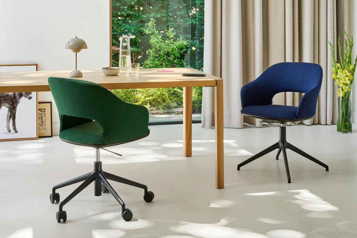 Thonet 521 kontorstol i miljø