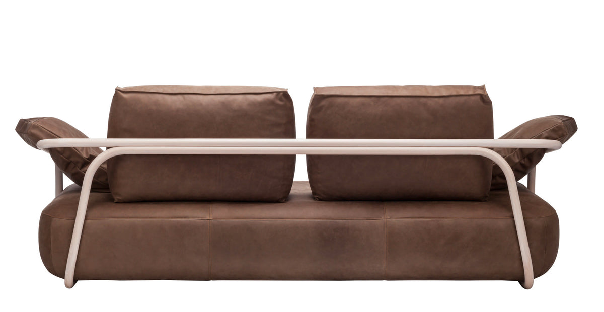 Thonet 2002 sofa sett forfra