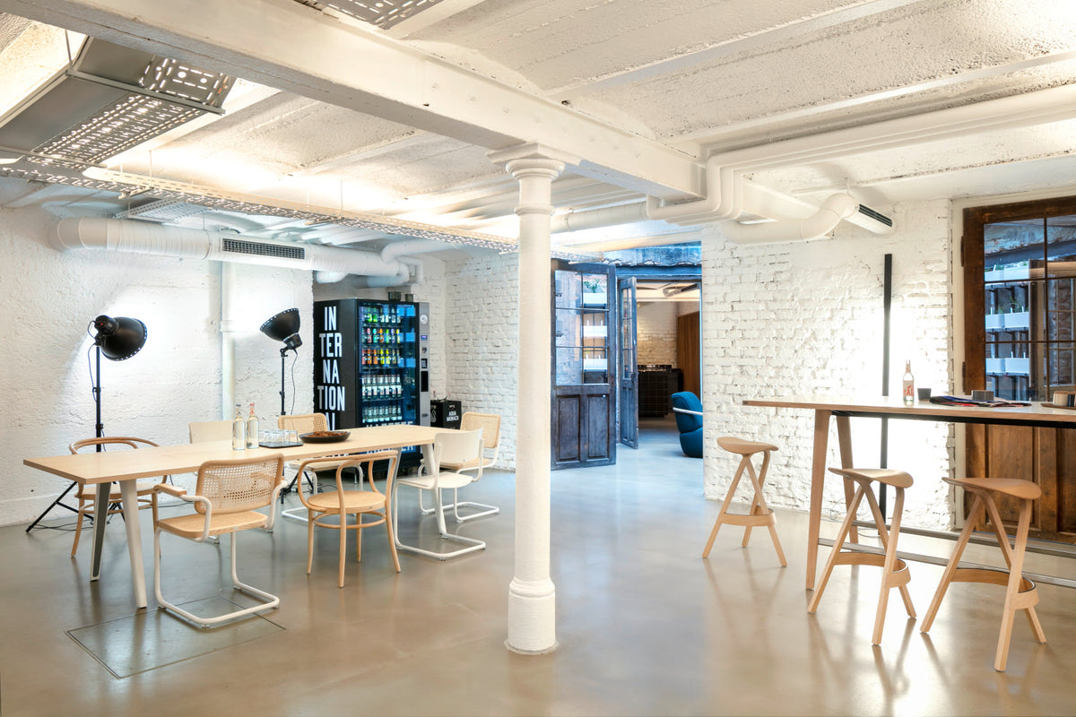 Thonet System 1500 bordsystem