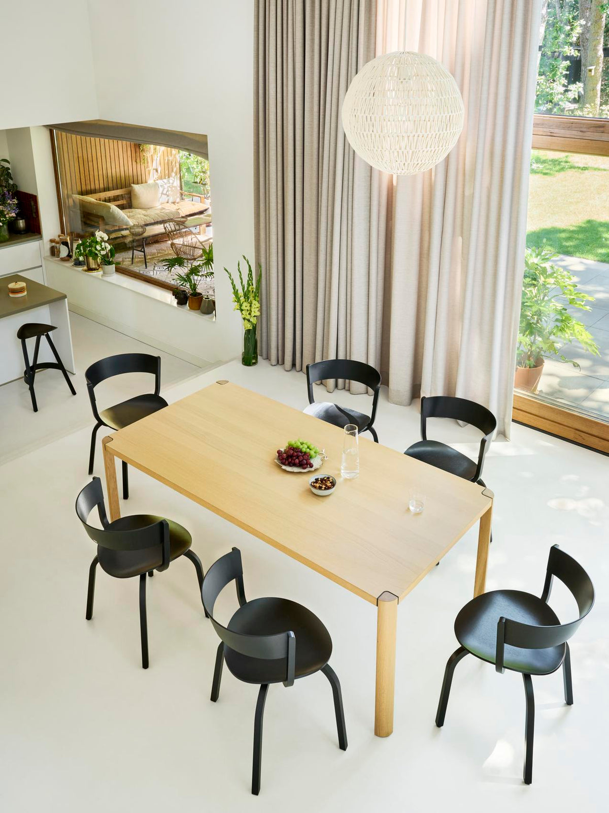 Thonet 404 F armstol i miljø